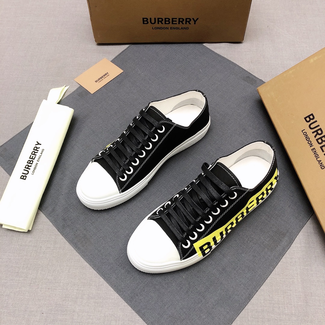 Burberry Perforated Check Sneaker 14 - vstockx