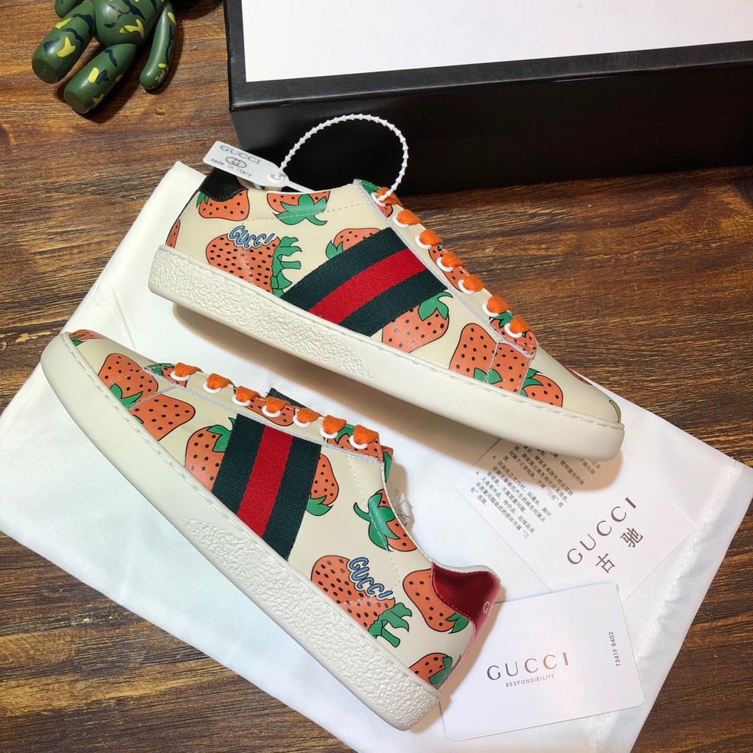 Gucci Ace Strawberry (W) - vstockx