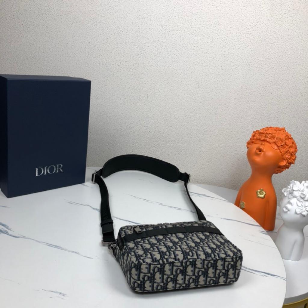 Handbag Dior oblique 1ESPO206YKY_H27E size 22*15*6 cm - vstockx
