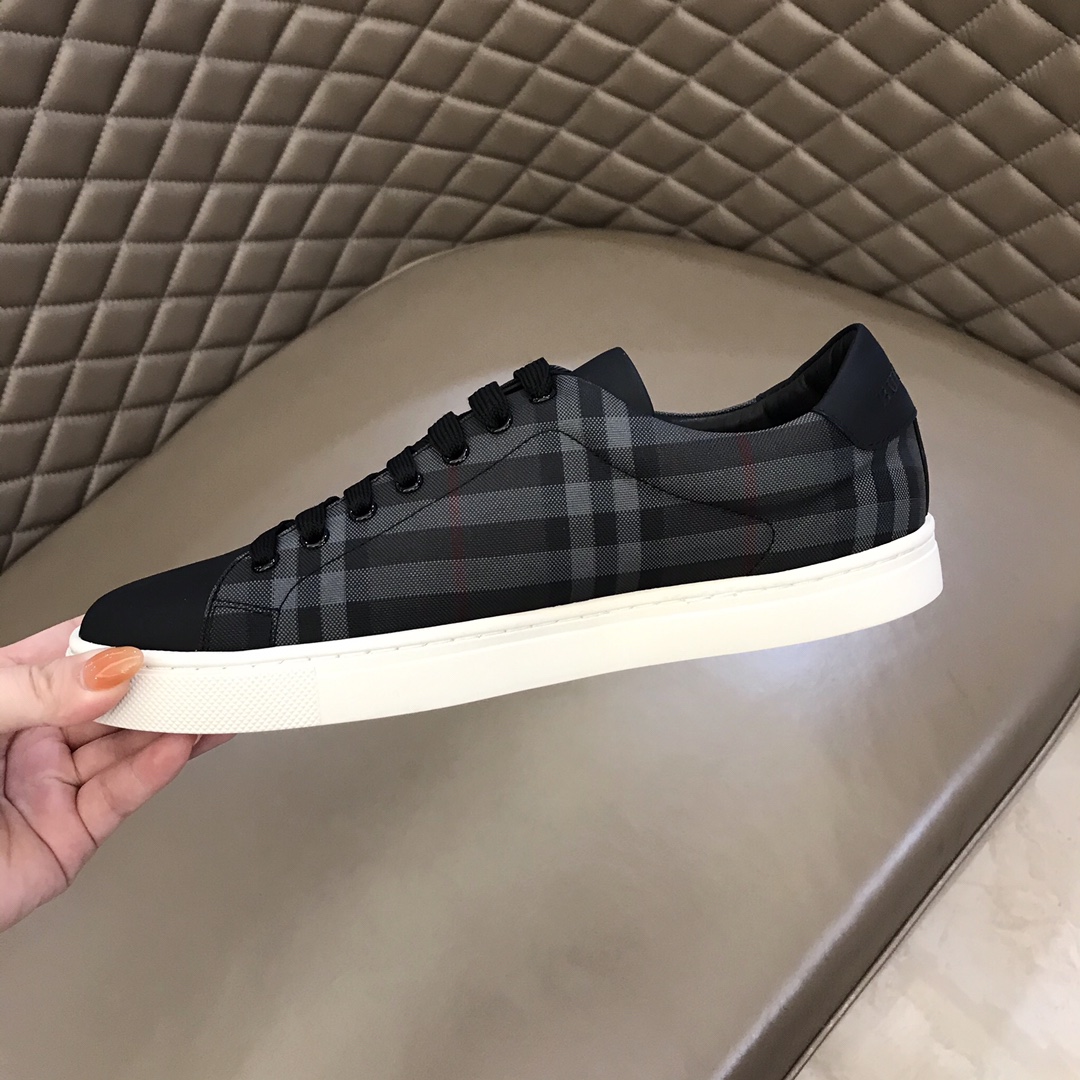 Burberry Perforated Check Sneaker 49 - vstockx