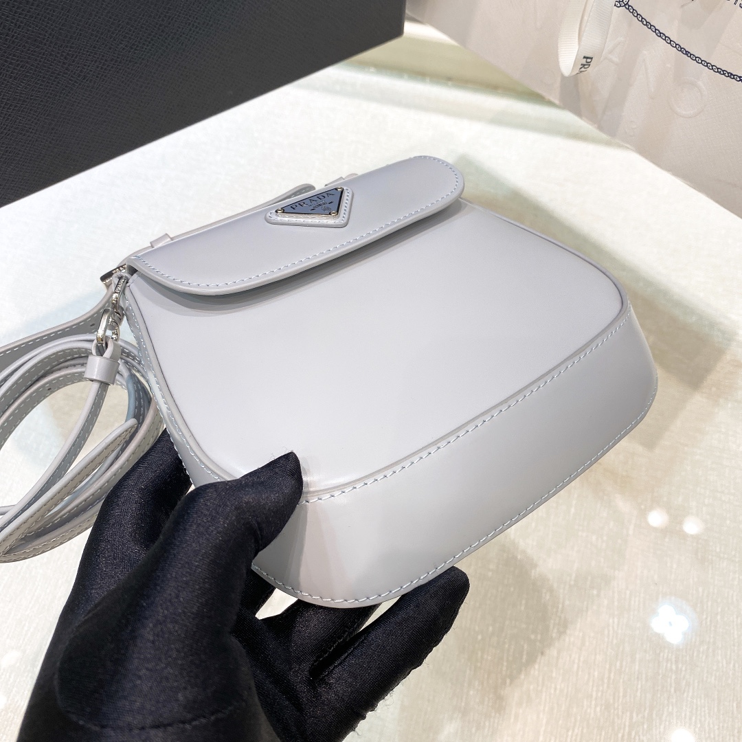 handbags prada 1BH188 zise ?7*14.5*7cm - vstockx