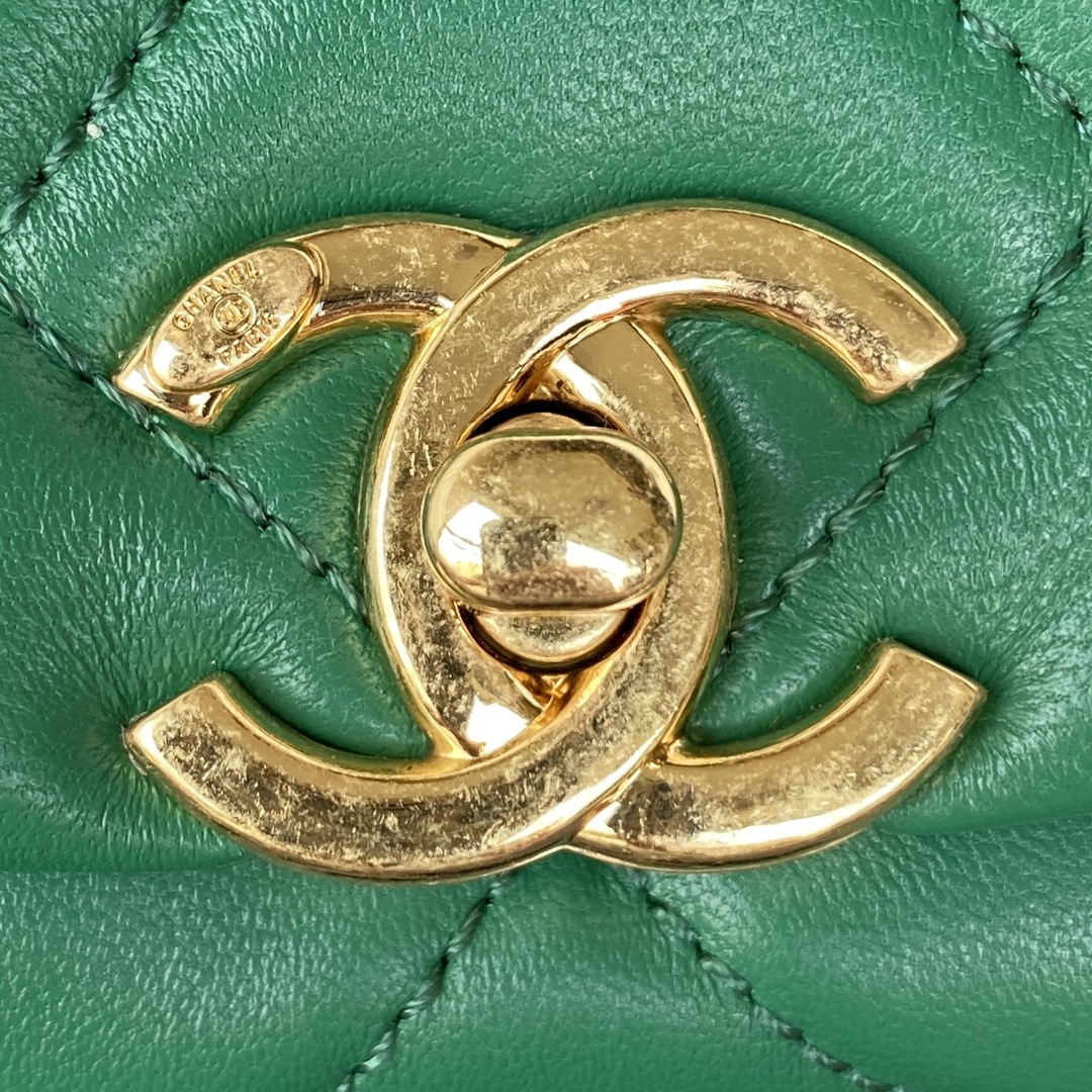Handbag Chanel AS3366 size 20X9X13.5 Cm - vstockx
