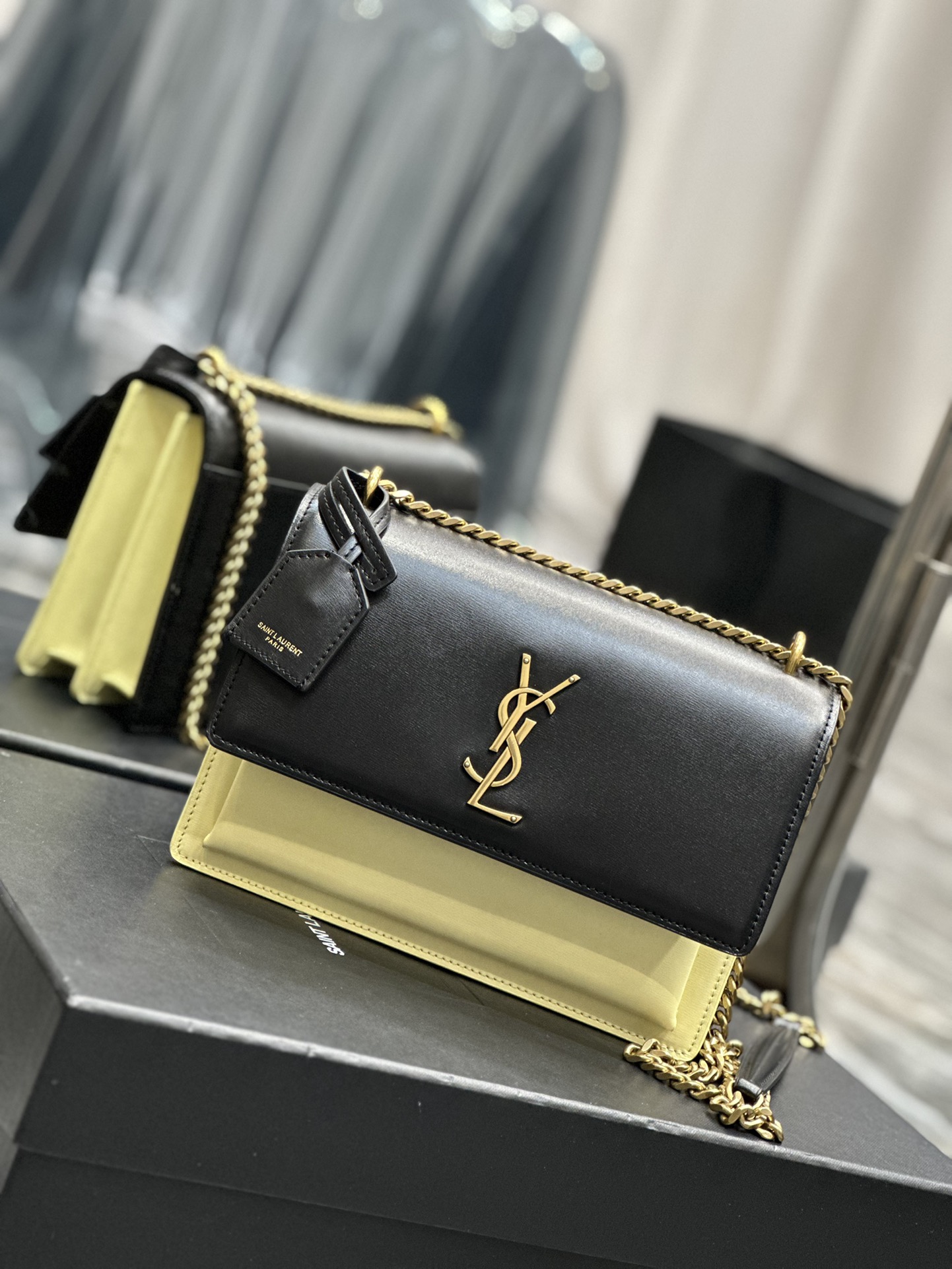Handbags SAINT LAURENT 422906 size 21  6  3 cm - vstockx