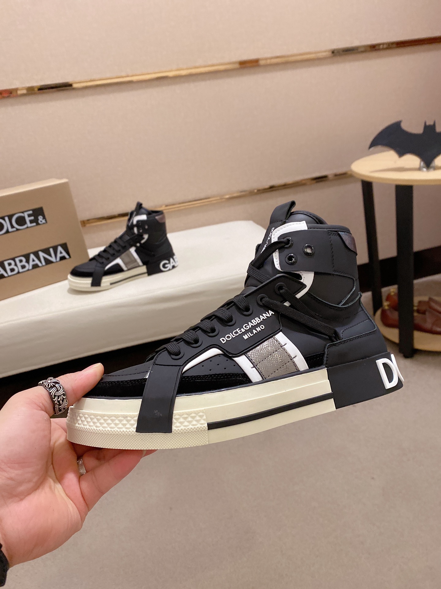 Dolce & Gabbana High-Tops chunky sneakers 17 - vstockx