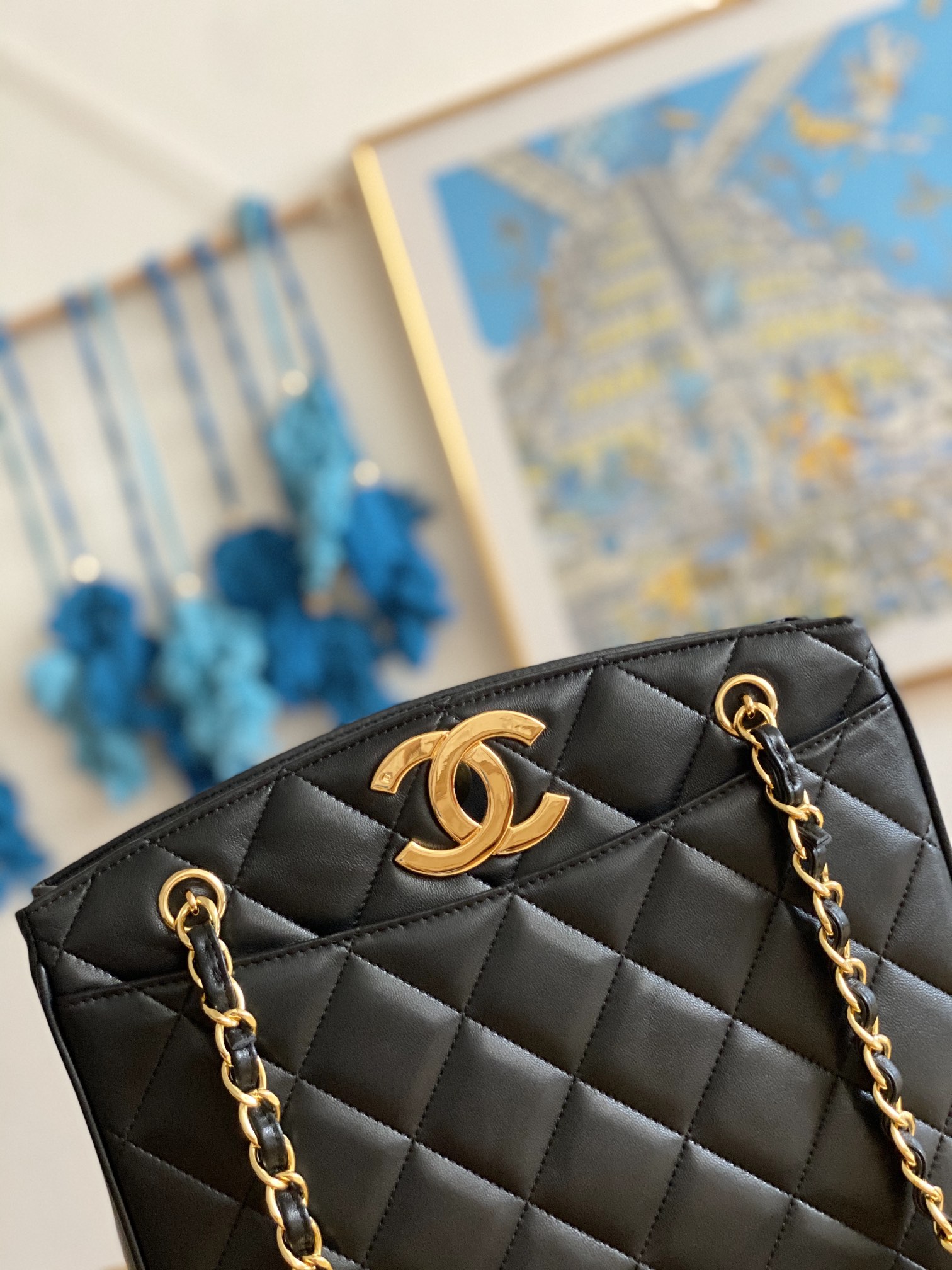Handbag Chanel A98 size 28*9 *23 cm - vstockx