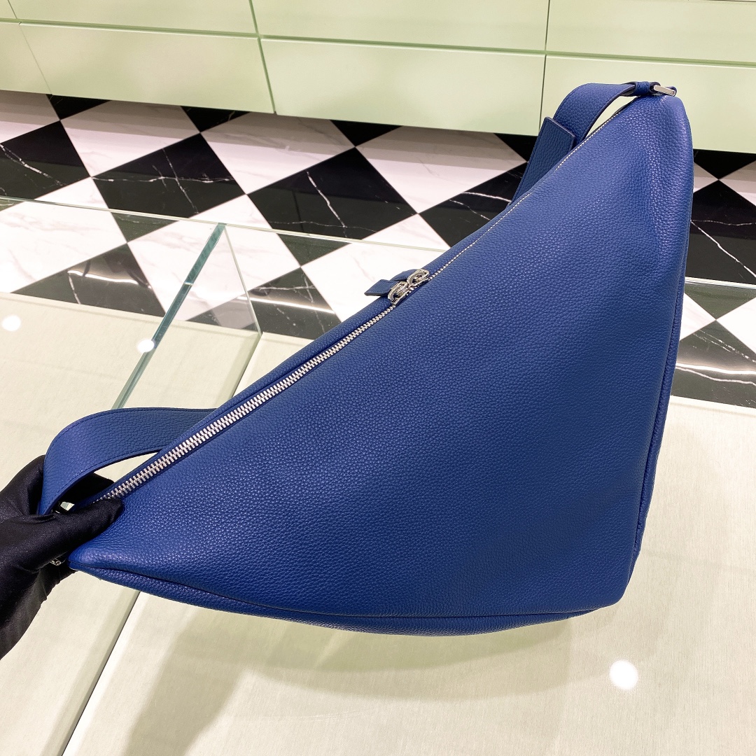 handbags prada 2VY007 size:60*22.5*28 - vstockx