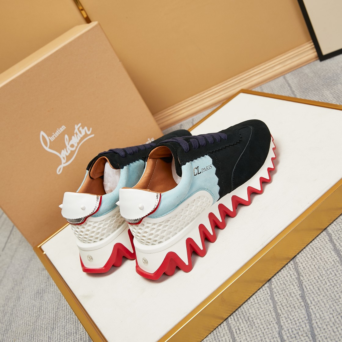 Christian Louboutin Loubishark Flat Sneakers 3 - vstockx