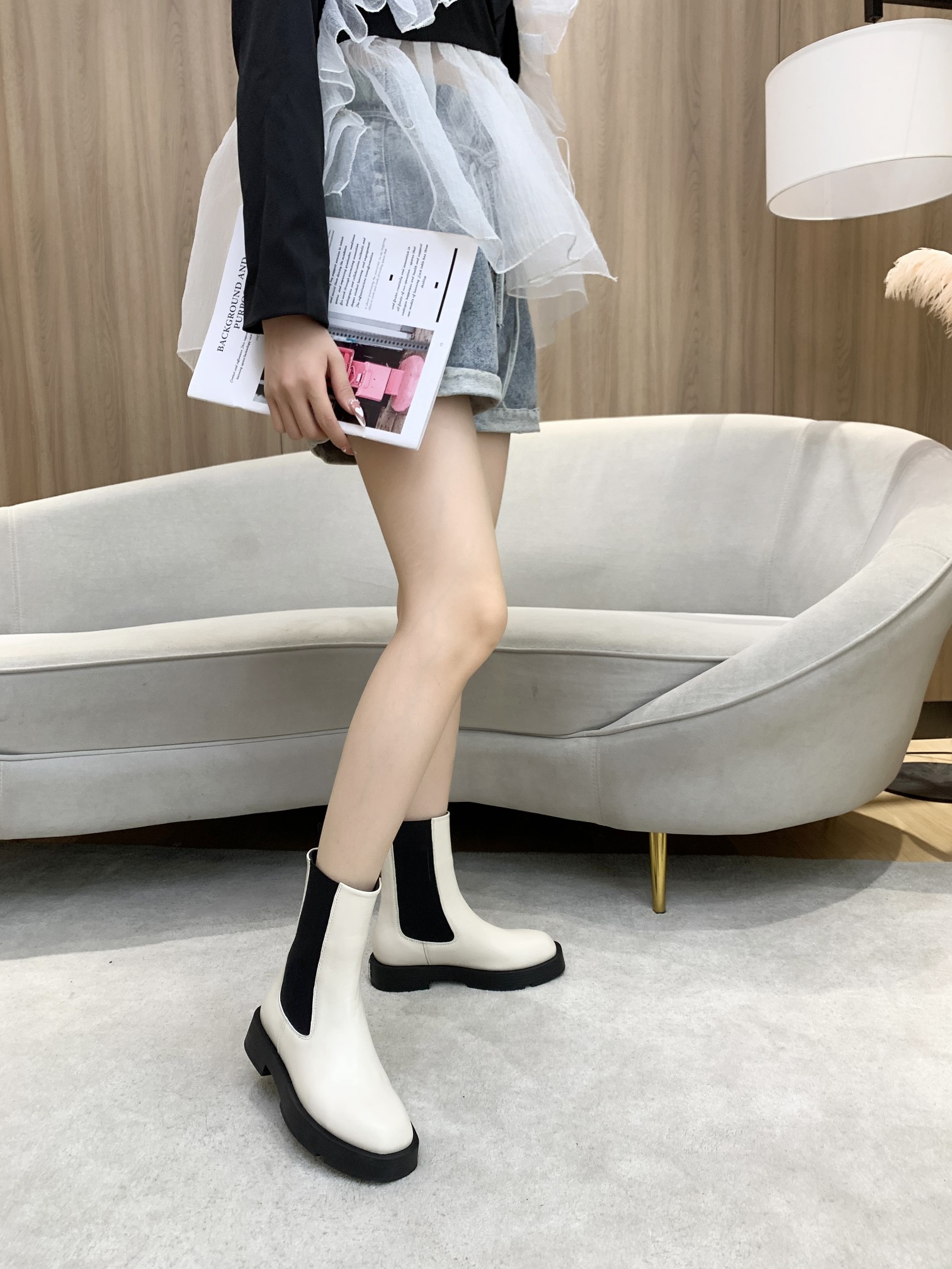 Givenchy Boots 25 - vstockx