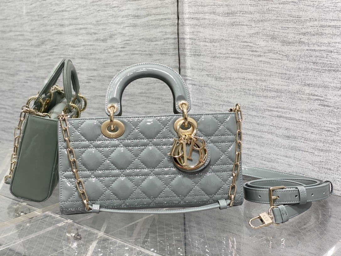 Handbag Dior size 26*6*14 cm - vstockx