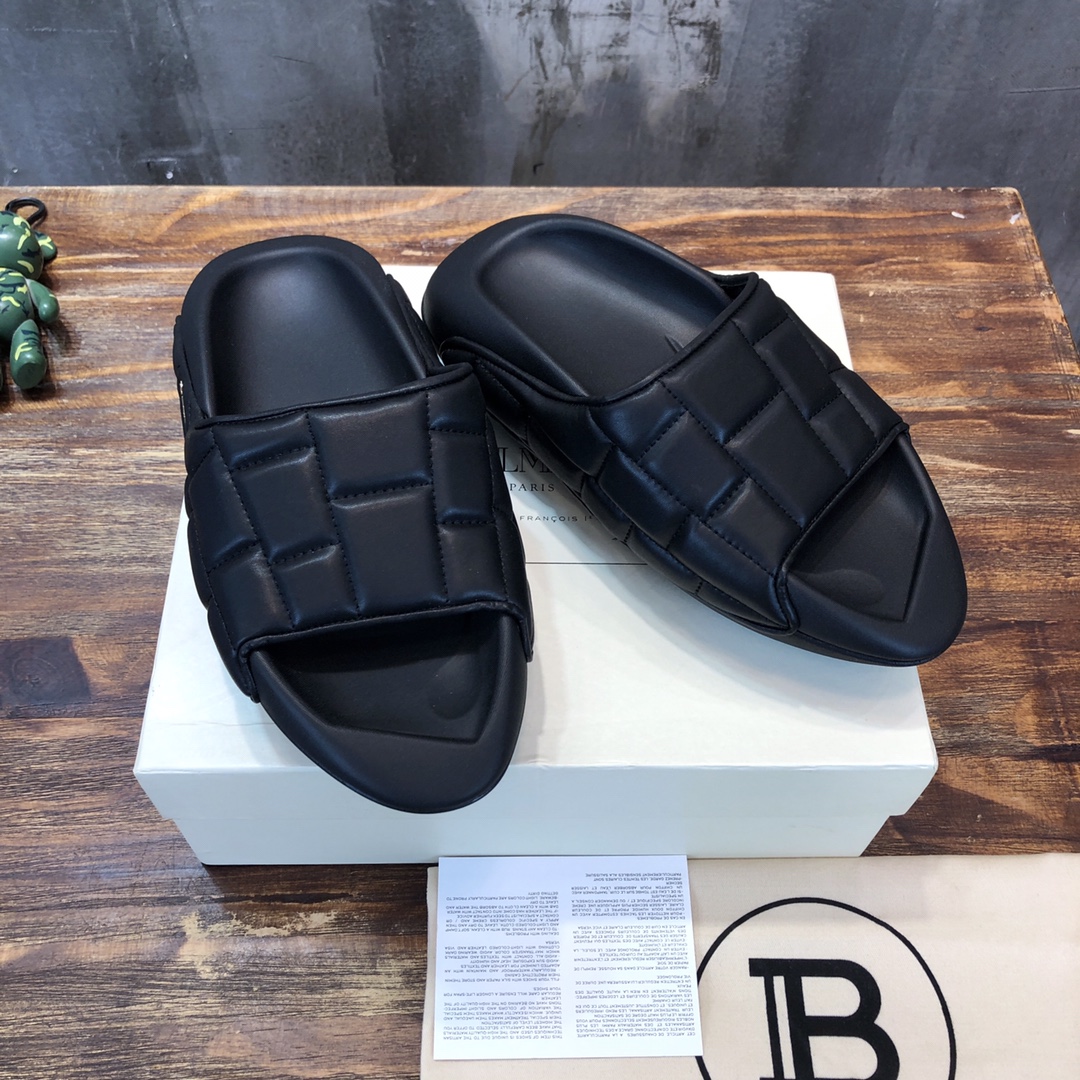 Balmain B-IT Mules Quilted Black - vstockx