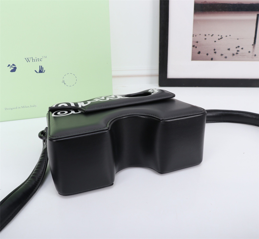 handbags OFF-White 579  6885970  size:22*16*8cm - vstockx