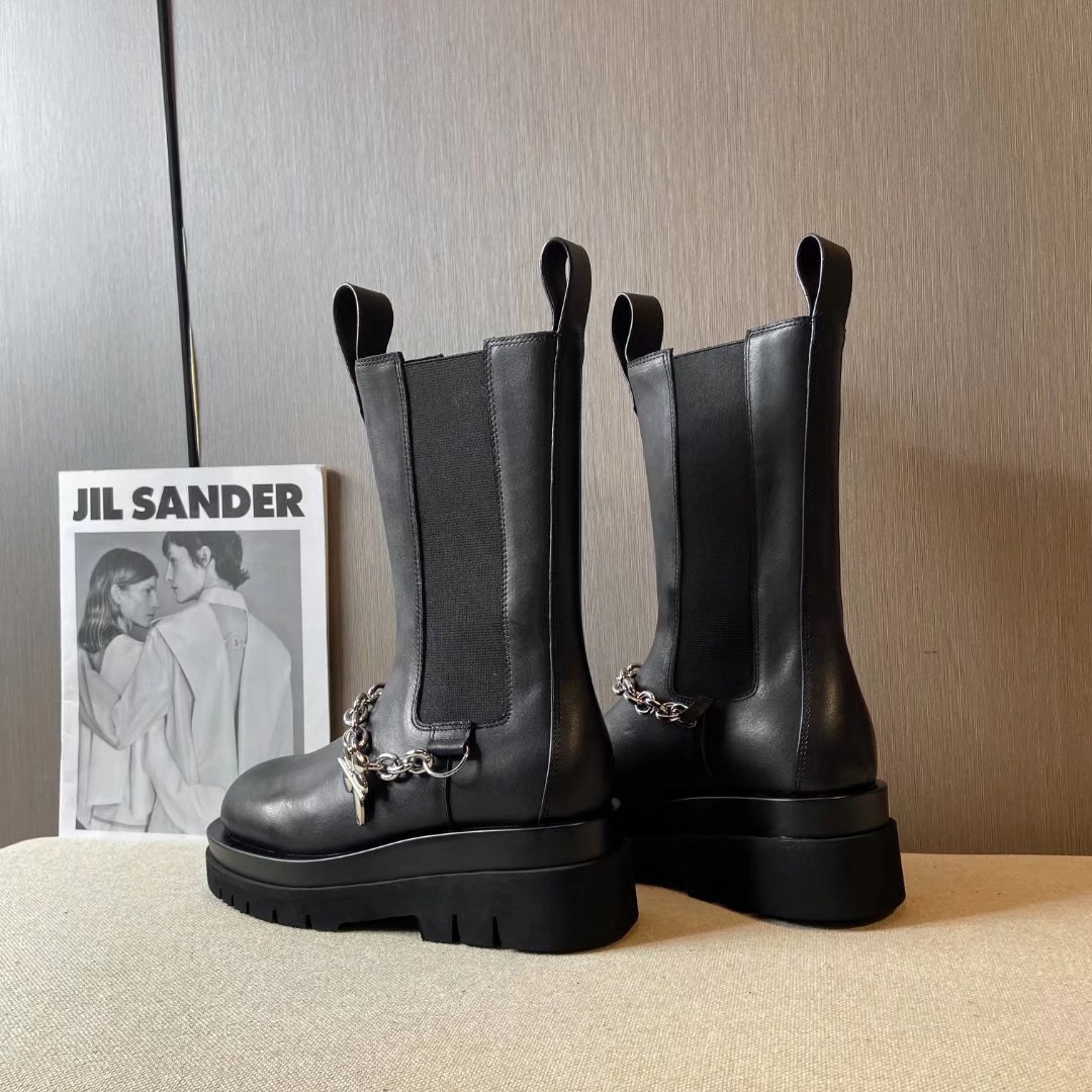 Bottega Veneta Boots 5 - vstockx