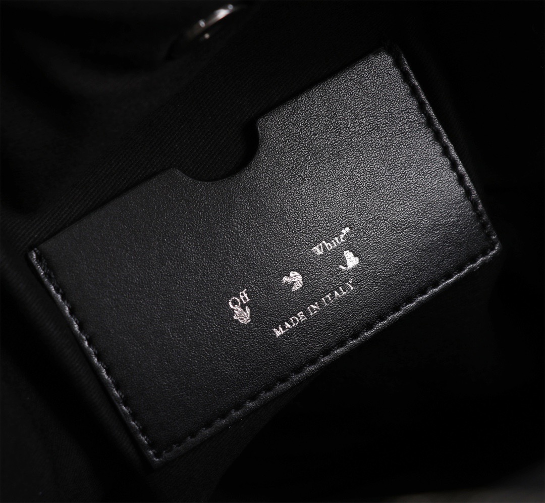 handbags OFF-White 603  6885970  size:31*40*13cm - vstockx