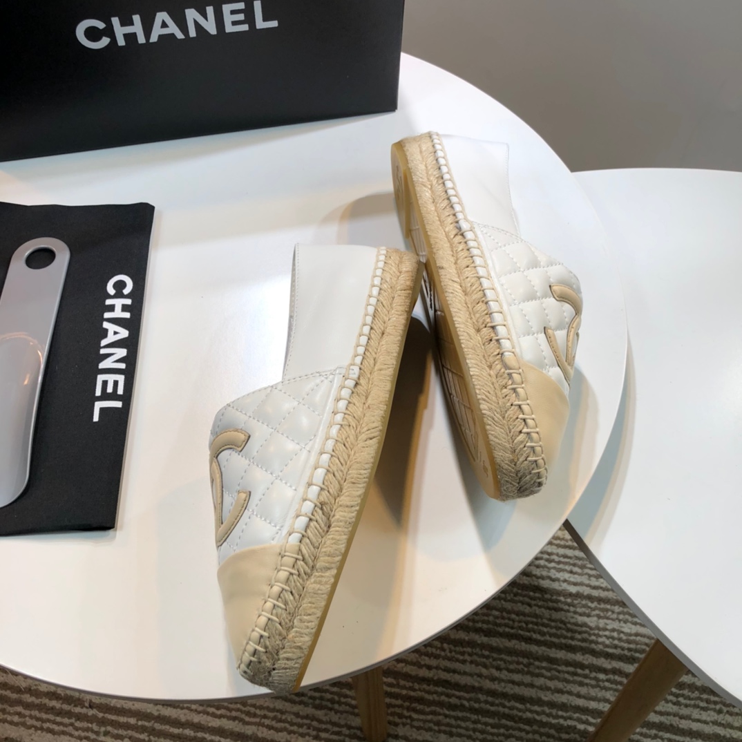 Chanel Loafers 59 - vstockx