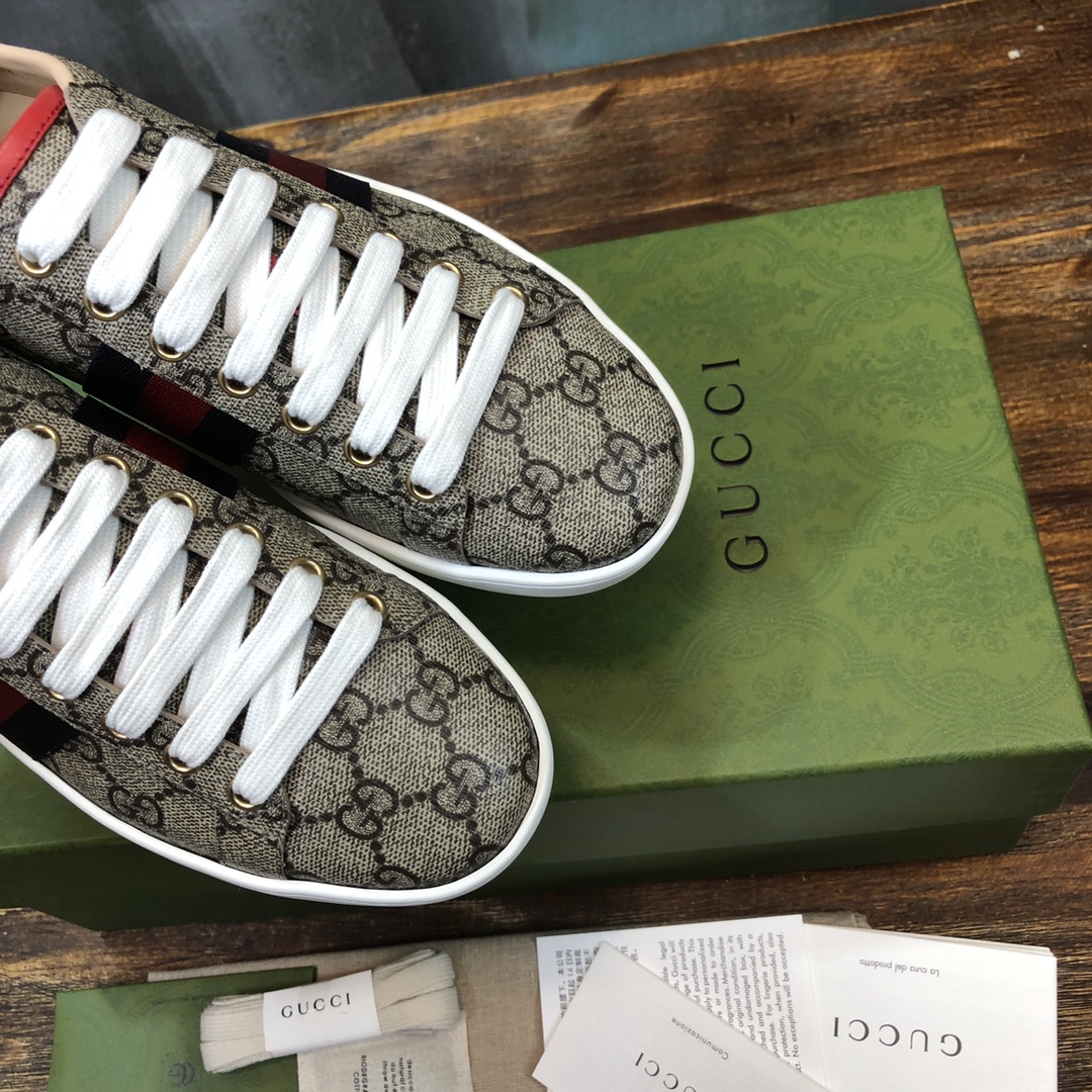 Gucci Ace GG Supreme Navy (W) - vstockx
