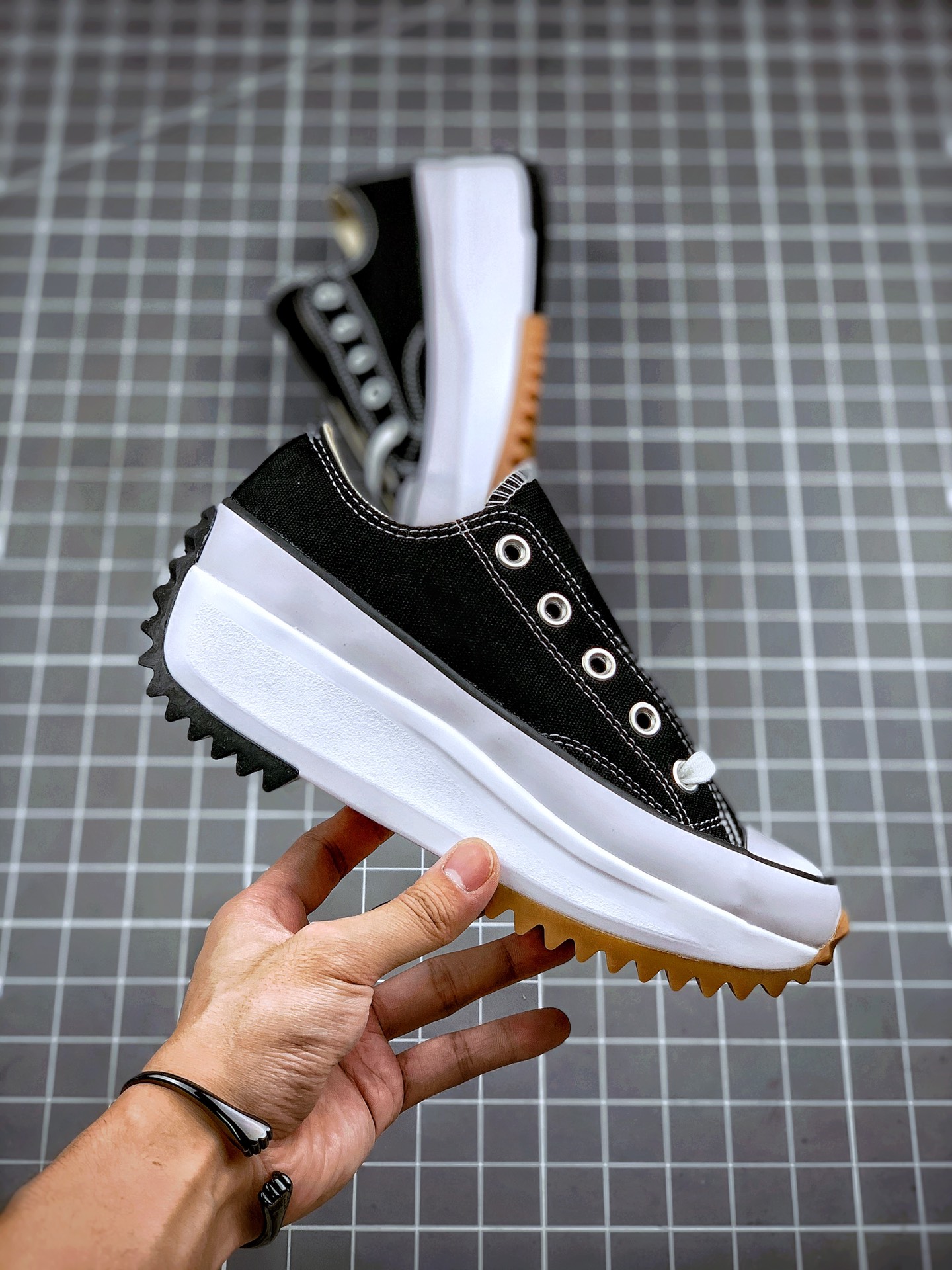 Converse Run Star Hike Ox Black White Gum - vstockx