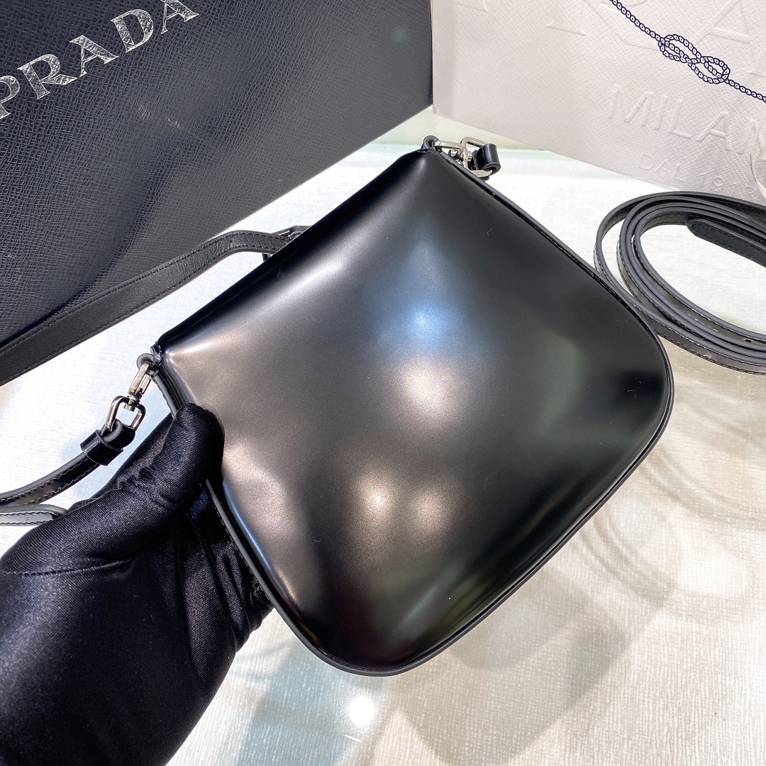 handbags prada 1BH188 zise ?7*14.5*7cm - vstockx