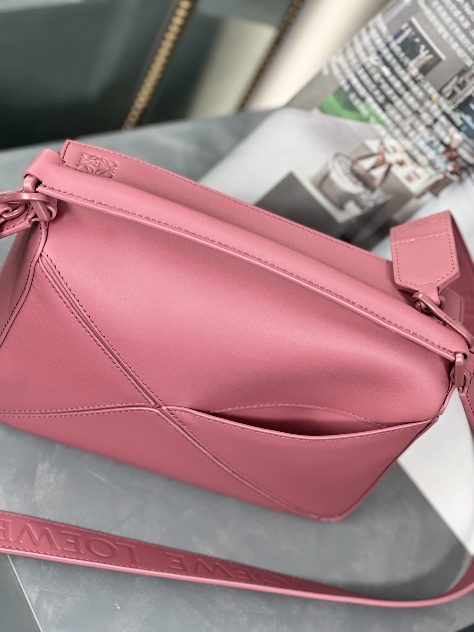 Handbags LOEWE  size:24-16.5-10.5 cm - vstockx