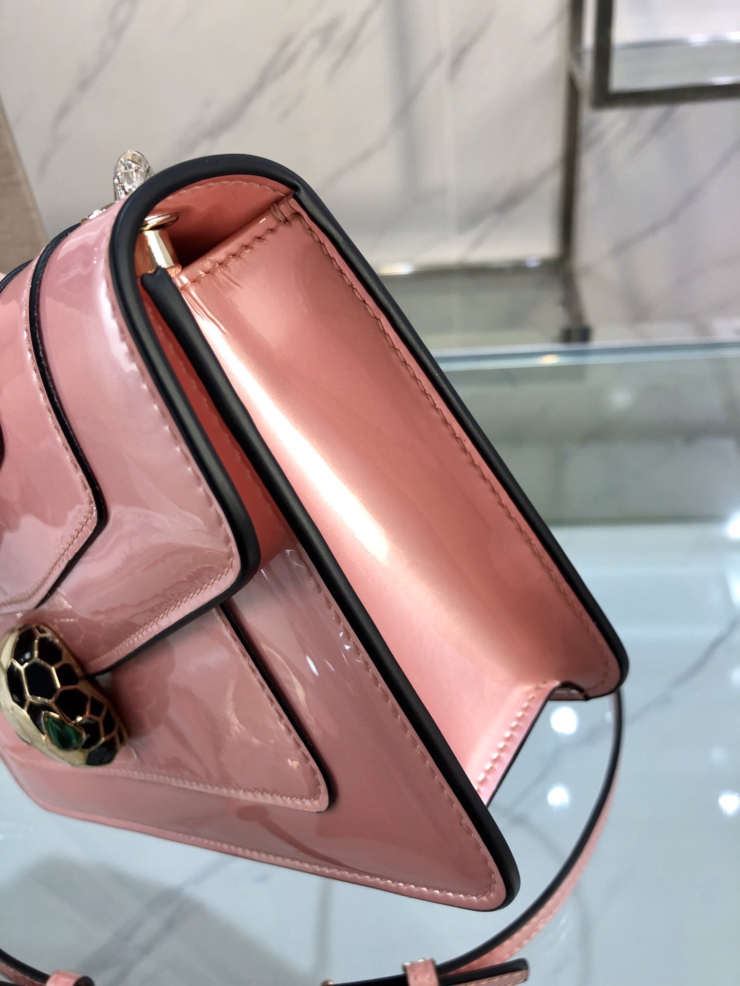 Handbags Bvlgari 38102 size:22*13*5 cm - vstockx