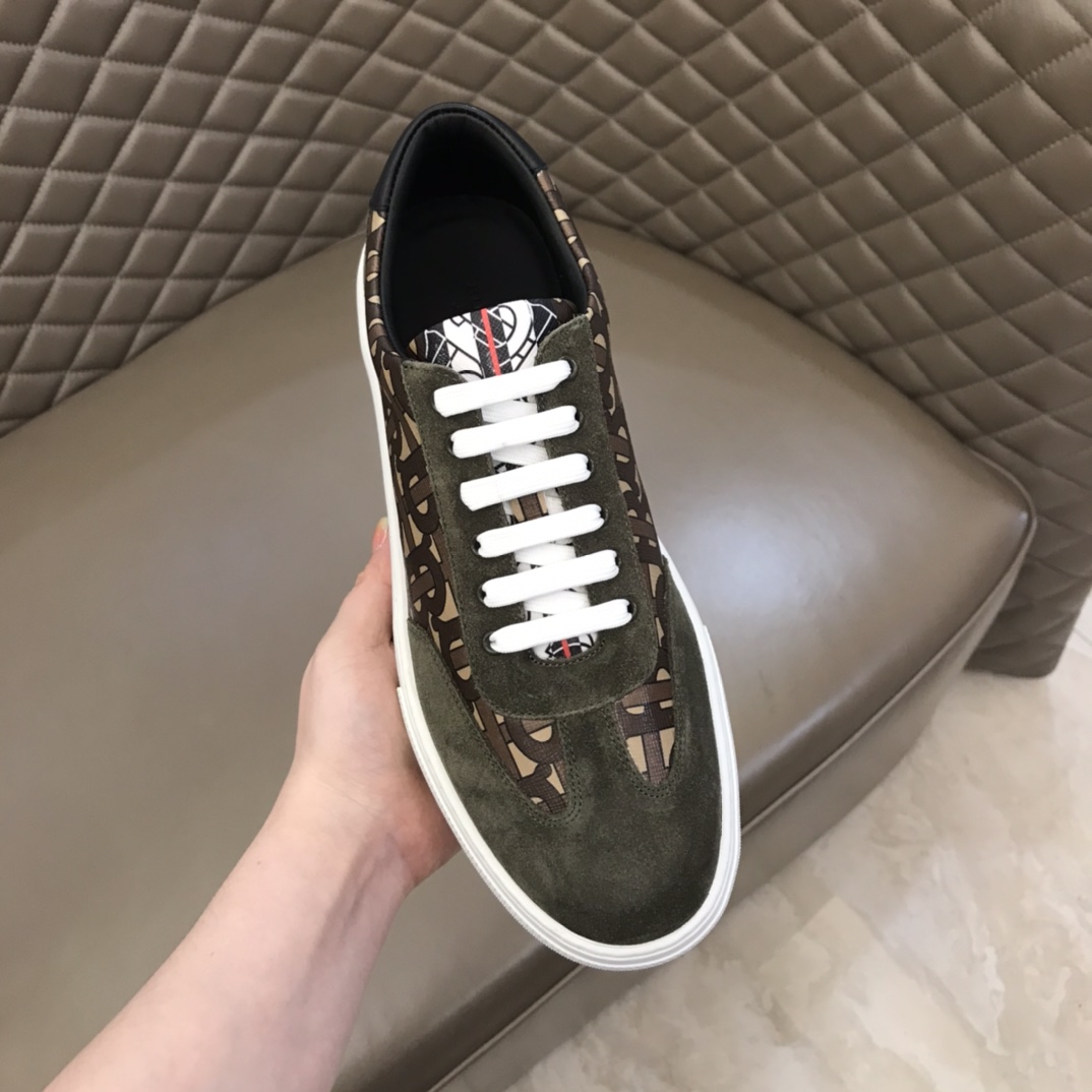Burberry Perforated Check Sneaker 52 - vstockx
