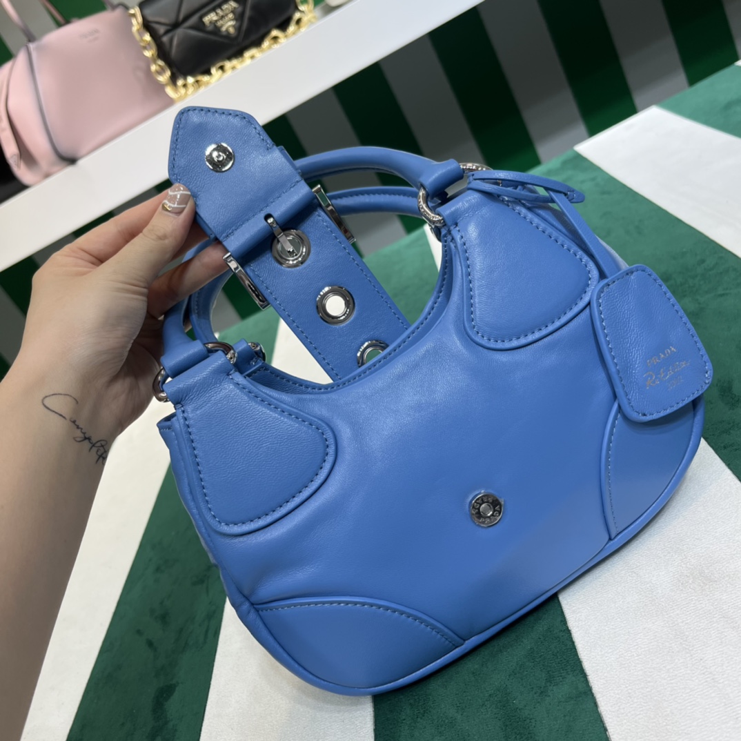 Handbags Prada PRADA PASSAVELA 1BA381 size:23x16x9 cm - vstockx