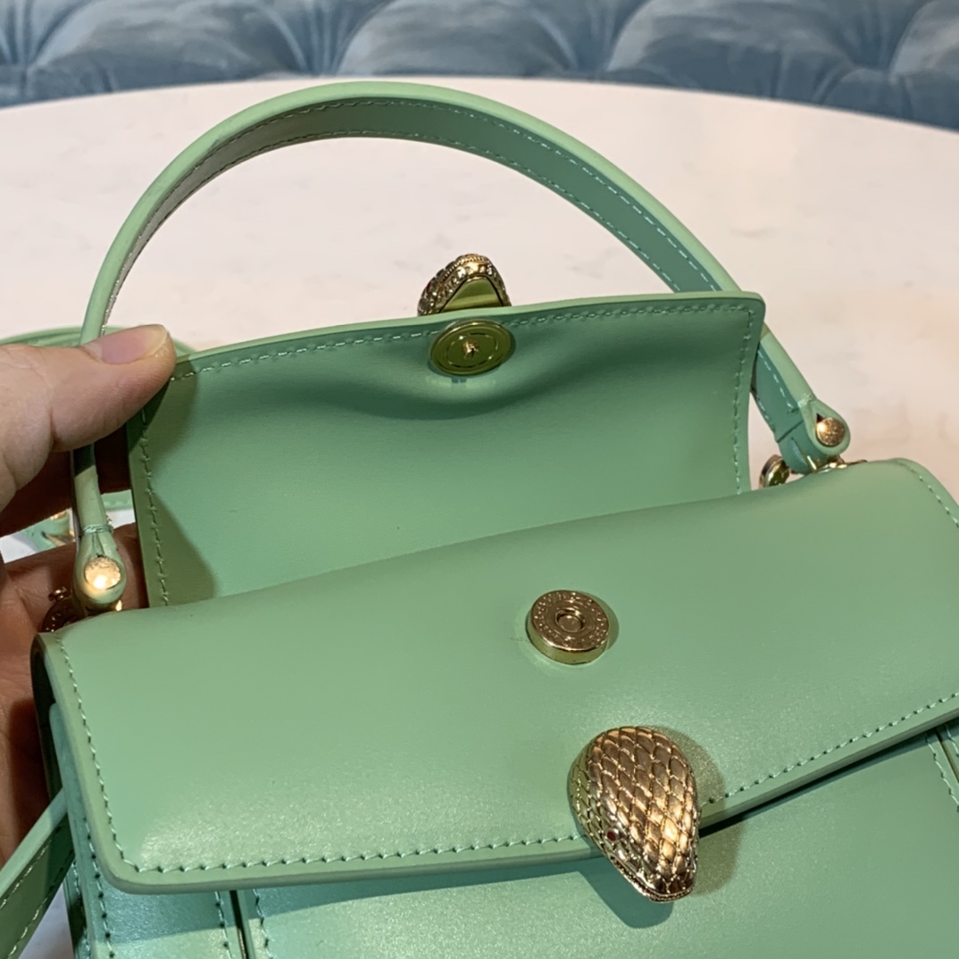 Handbags Bvlgari Alexander Wang X Bvlgr size:18.5*13*6.5 cm - vstockx