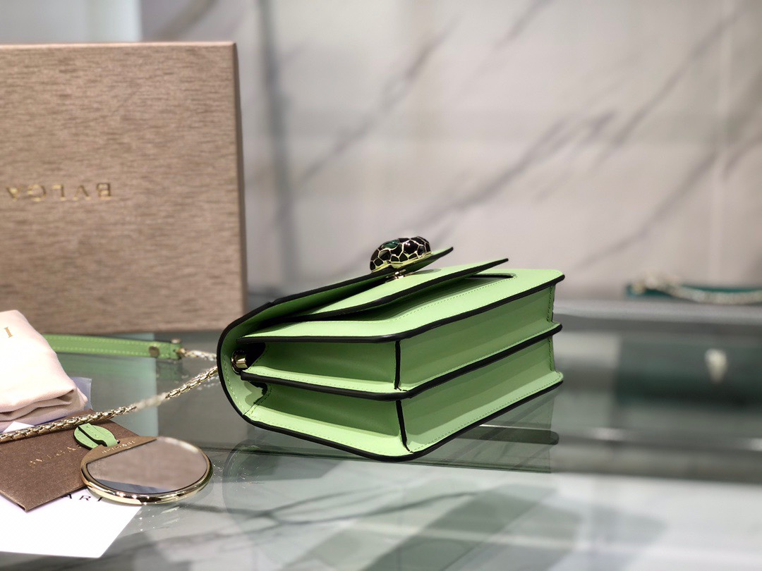 Handbags Bvlgari 9676 size:19*13*7 cm - vstockx