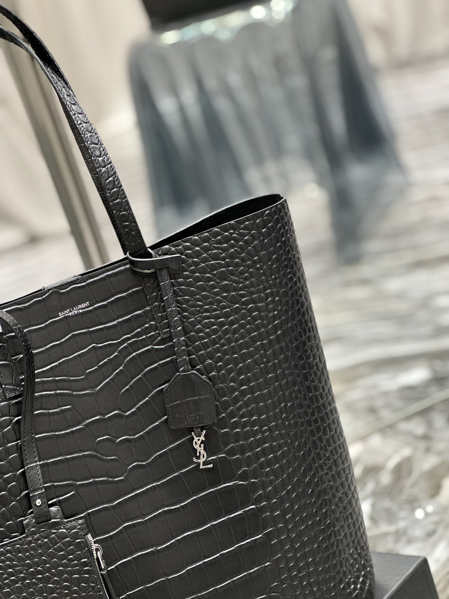 Handbags SAINT LAURENT 600306 size 32.5  35  10.5 cm - vstockx