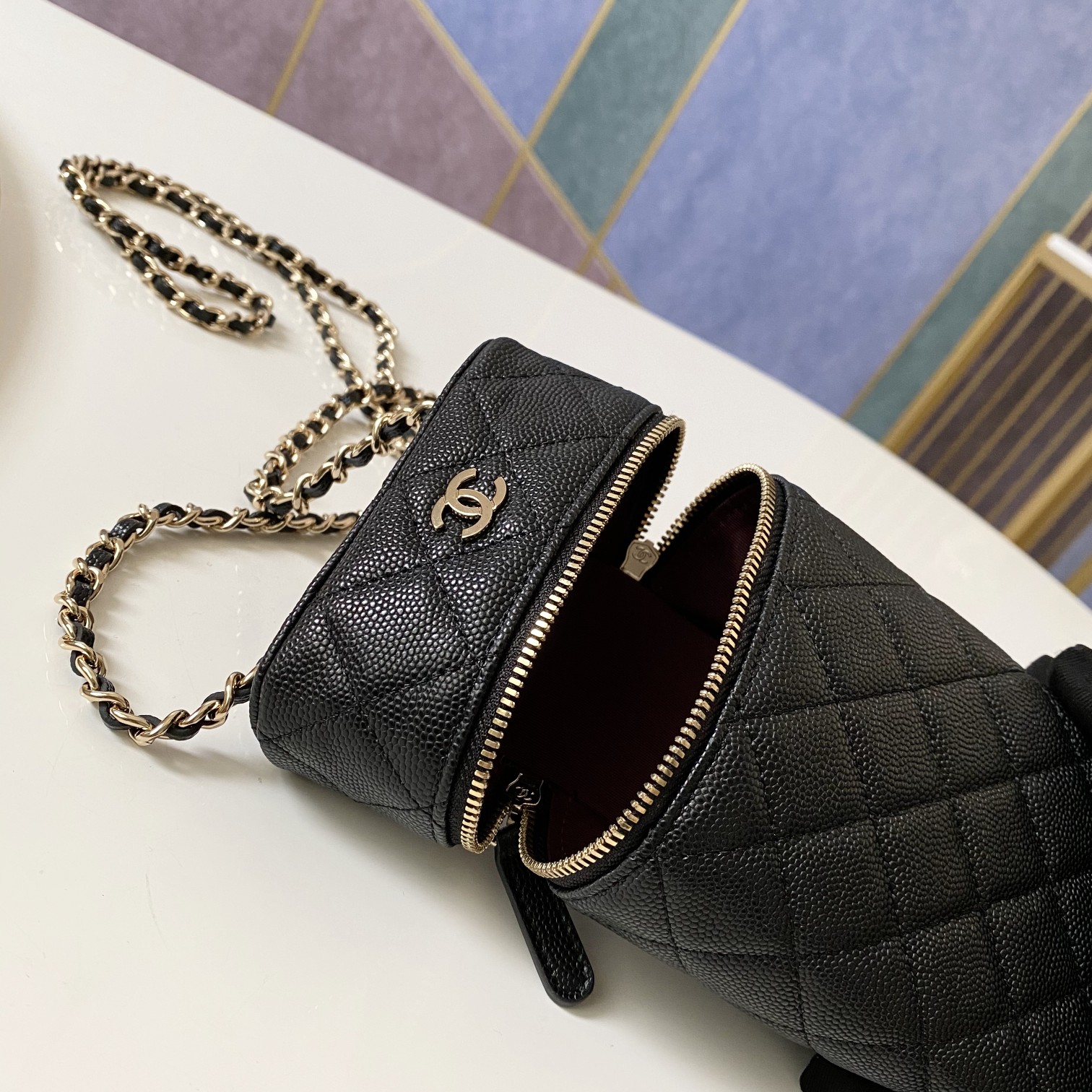 Handbag Chanel size 18*10.5*5 cm - vstockx