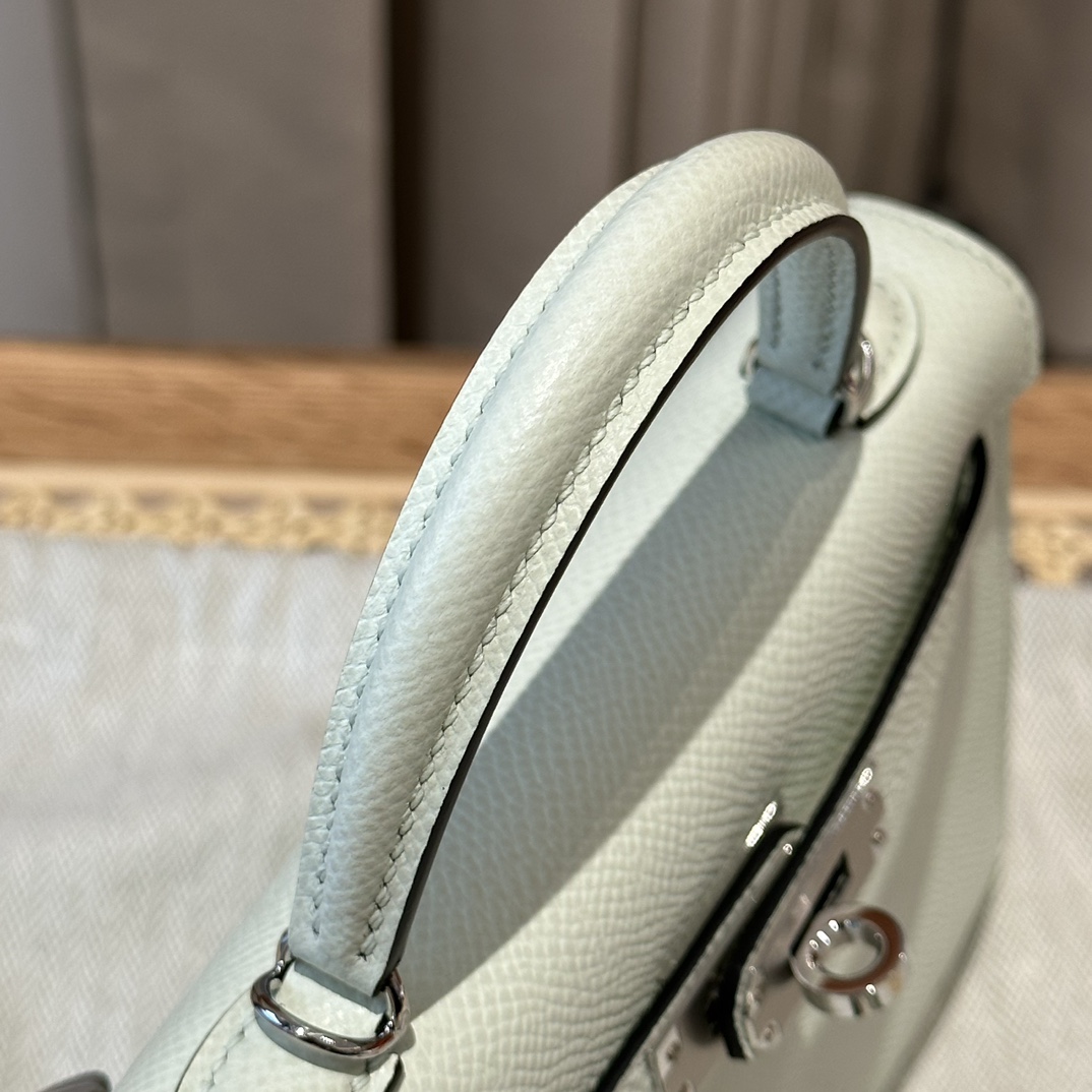 Handbags Hermes mini Kelly size:19 cm - vstockx