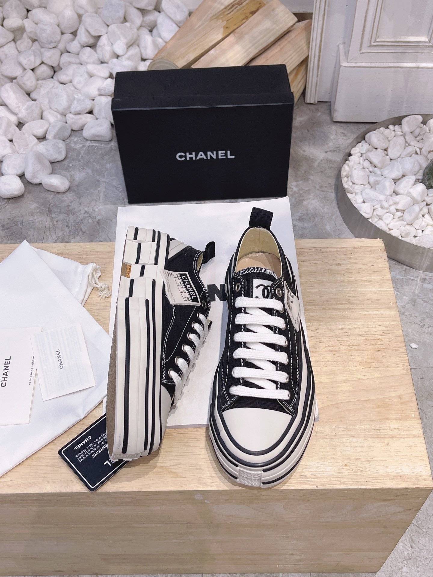 Chanel Peac×by piec Sneaker 1 - vstockx