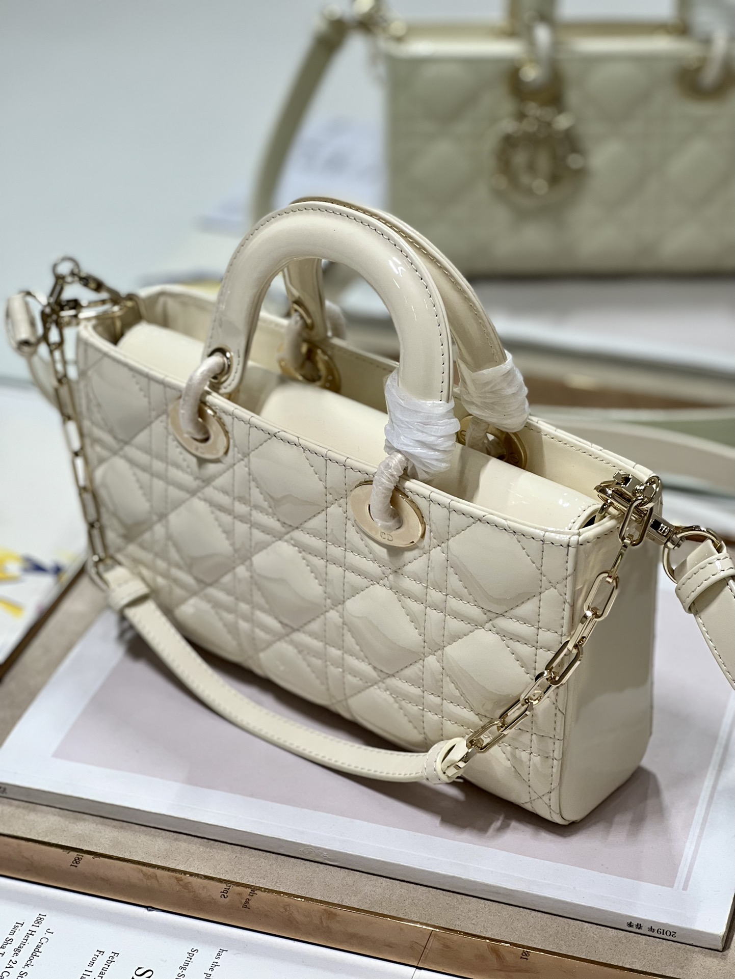 Handbag Dior 0540 size 26*6*14 cm - vstockx