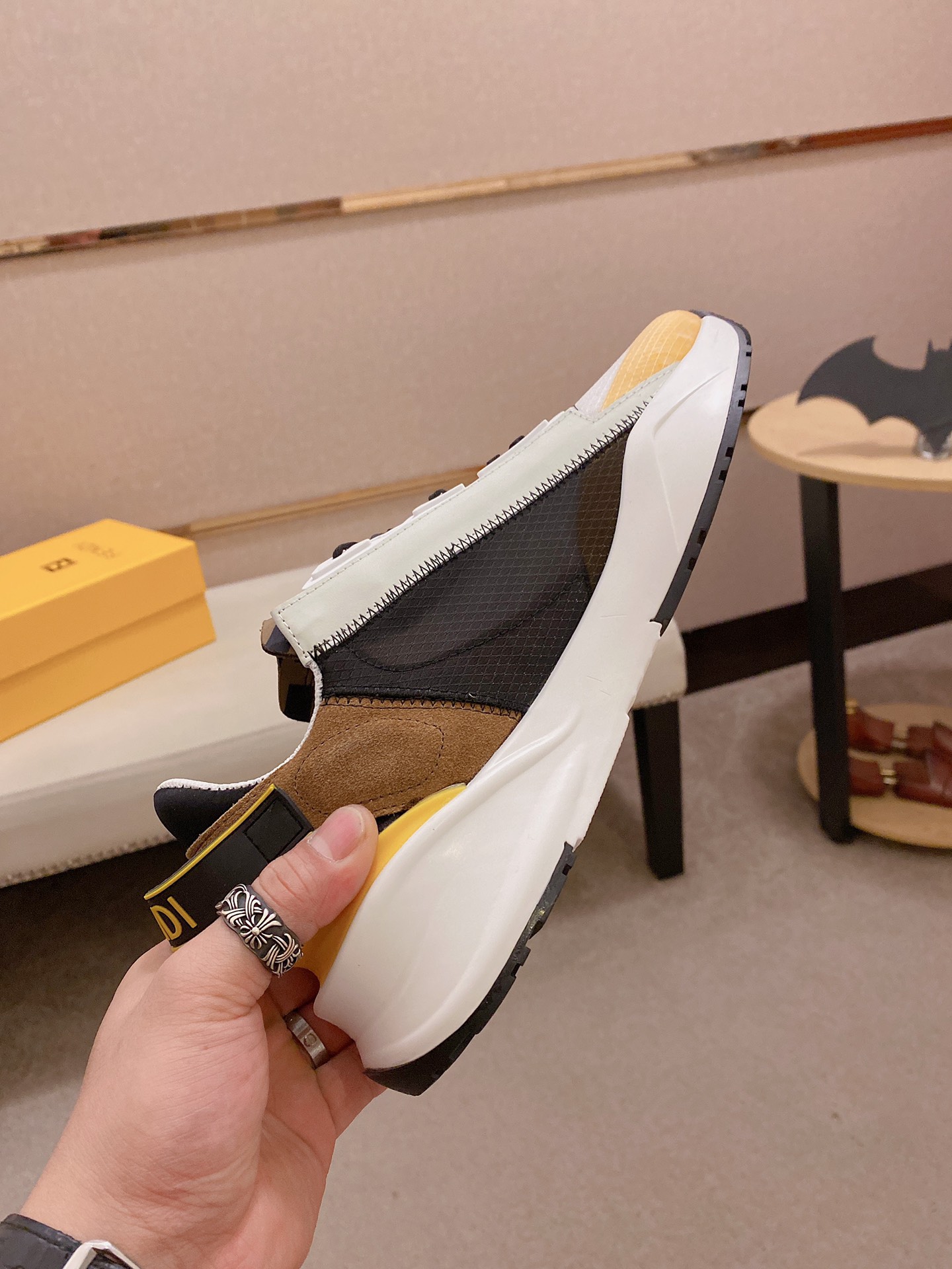 Fendi Flow Ff Sneakers 22 - vstockx