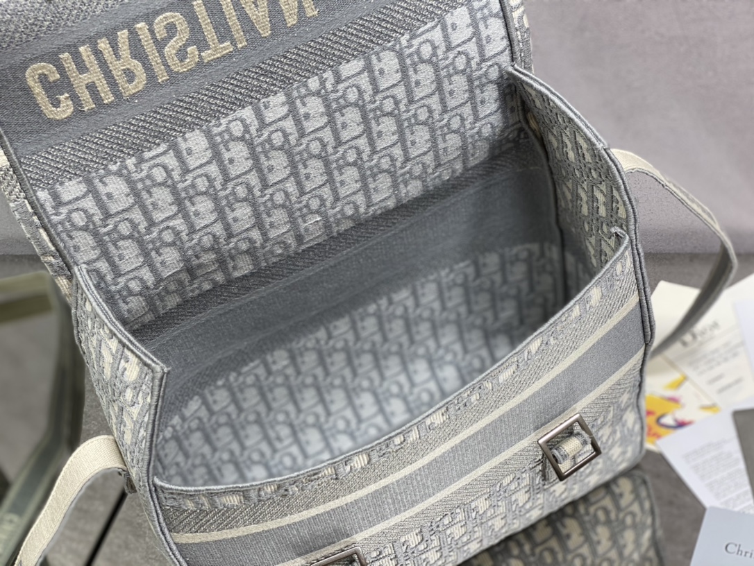 Handbag Dior size 28*12*26 cm - vstockx