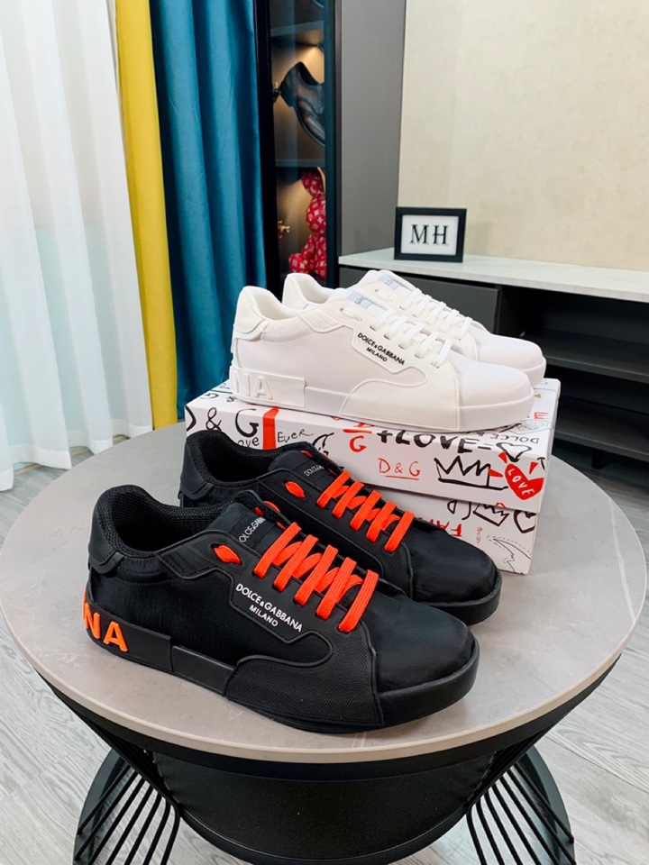 Dolce & Gabbana Low Tops Sneakers 89 - vstockx