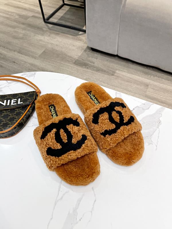 Chanel Slides 3 - vstockx