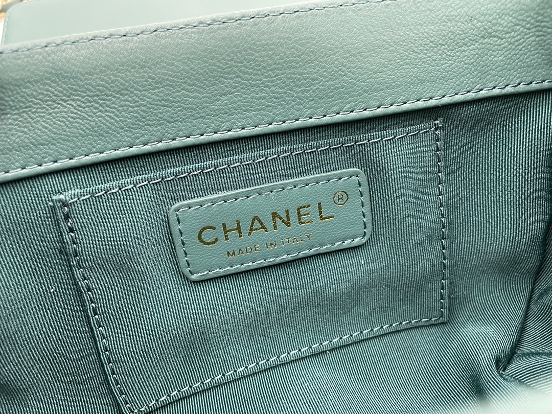 Handbag Chanel AS2633 size 18*7*12 cm - vstockx