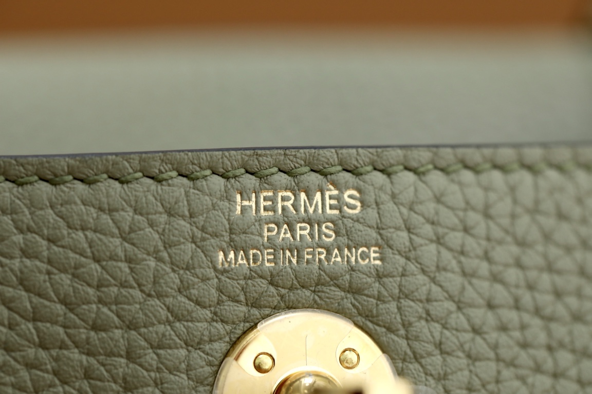 Handbags Hermes Lindy mini tc - vstockx