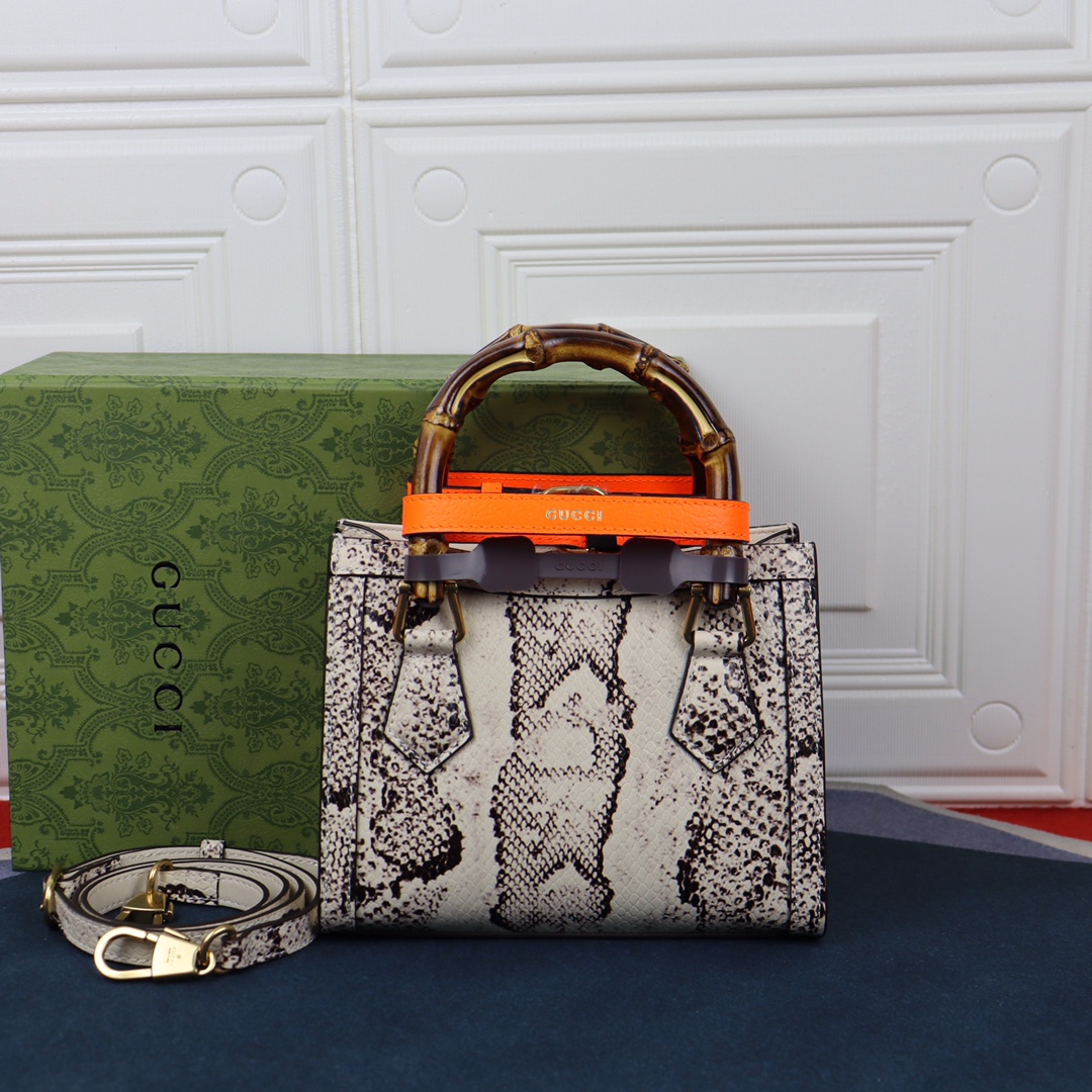 Handbag Gucci 655661 size 20*16*10 cm - vstockx