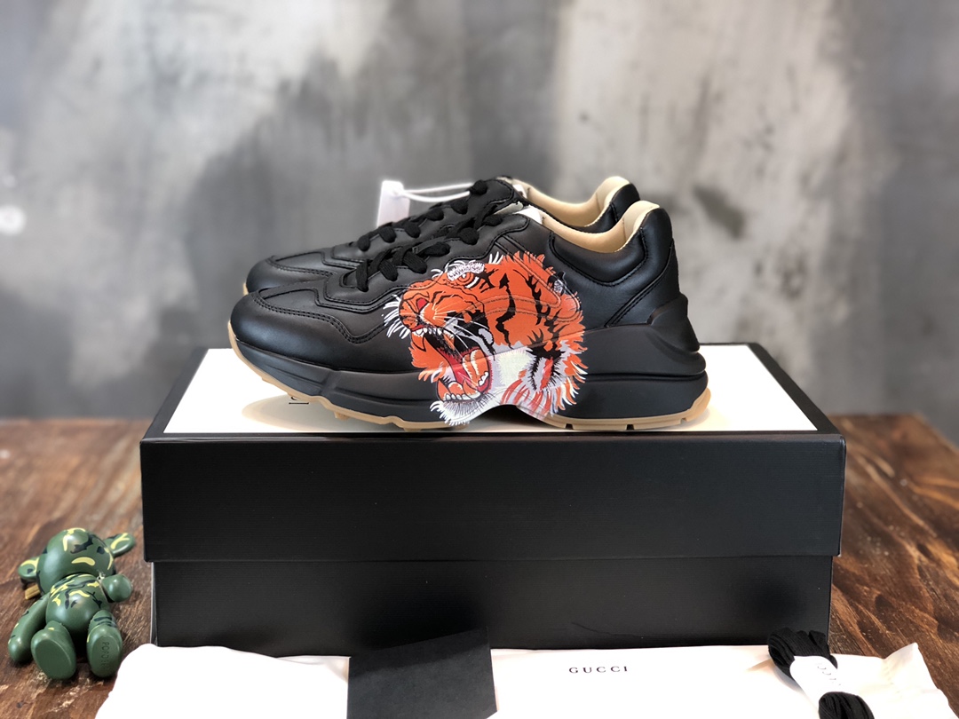 Gucci Rhyton sneaker 54 - vstockx