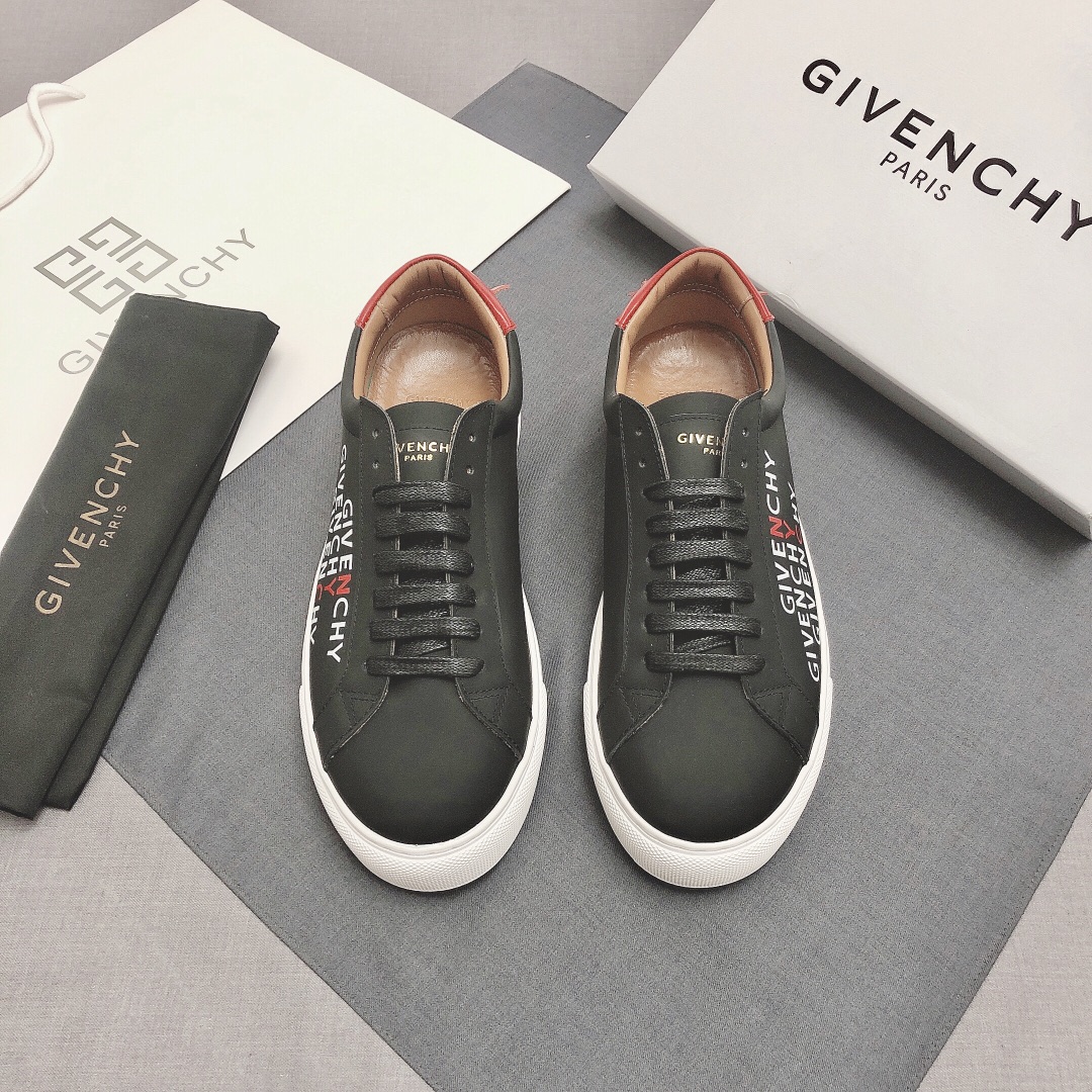 Givenchy Urban Street Logo-print Leather Sneakers 45 - vstockx
