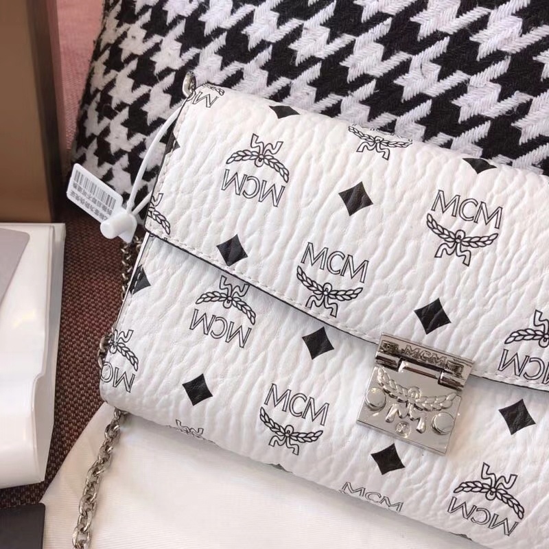 Handbags MCM 6226 size:24*14*5 cm - vstockx