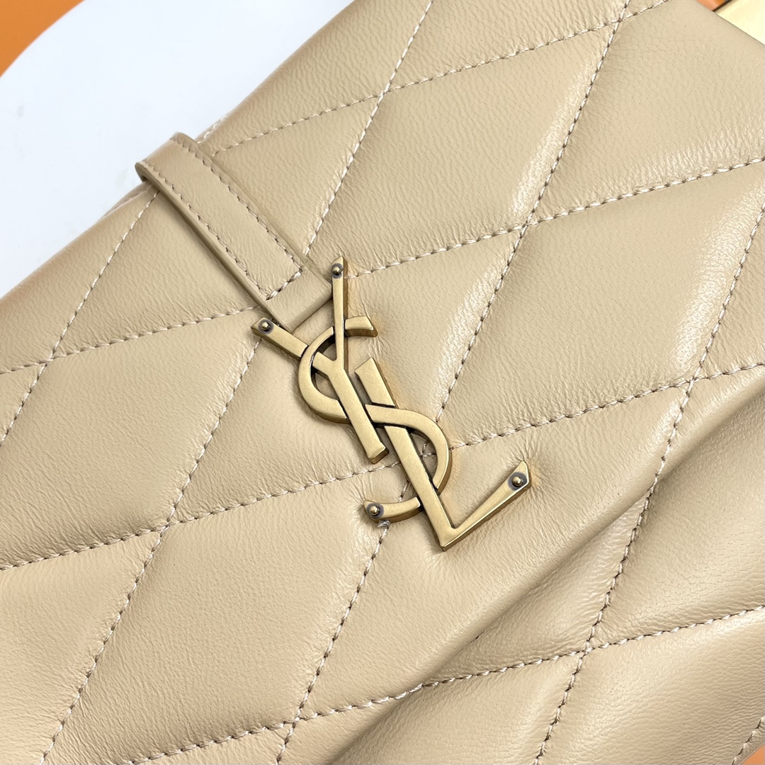 Handbags SAINT LAURENT 698567 size 24  18  5.5 cm - vstockx