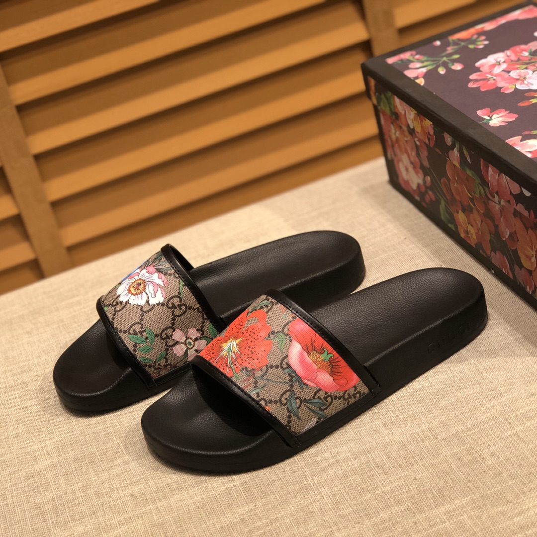 Gucci Slippers 18 - vstockx