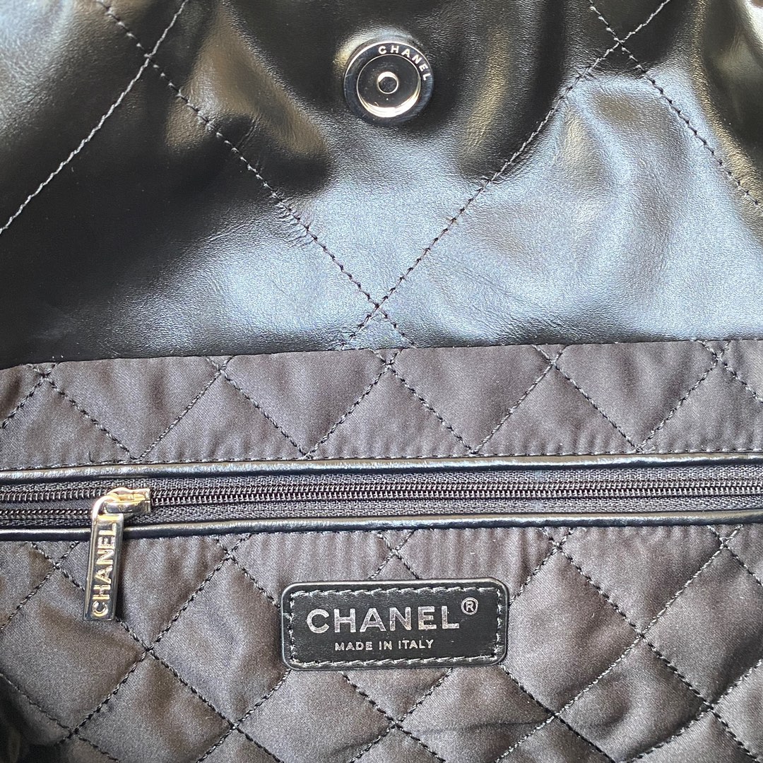 Handbag Chanel AS3261 size 39  42  8 cm - vstockx