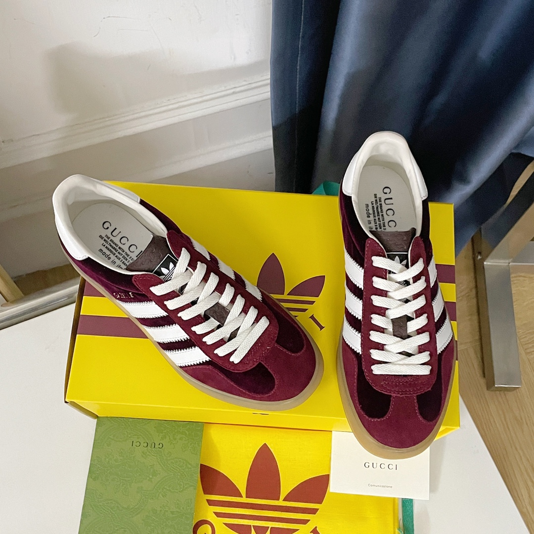 adidas x Gucci Gazelle Sneaker 6 - vstockx