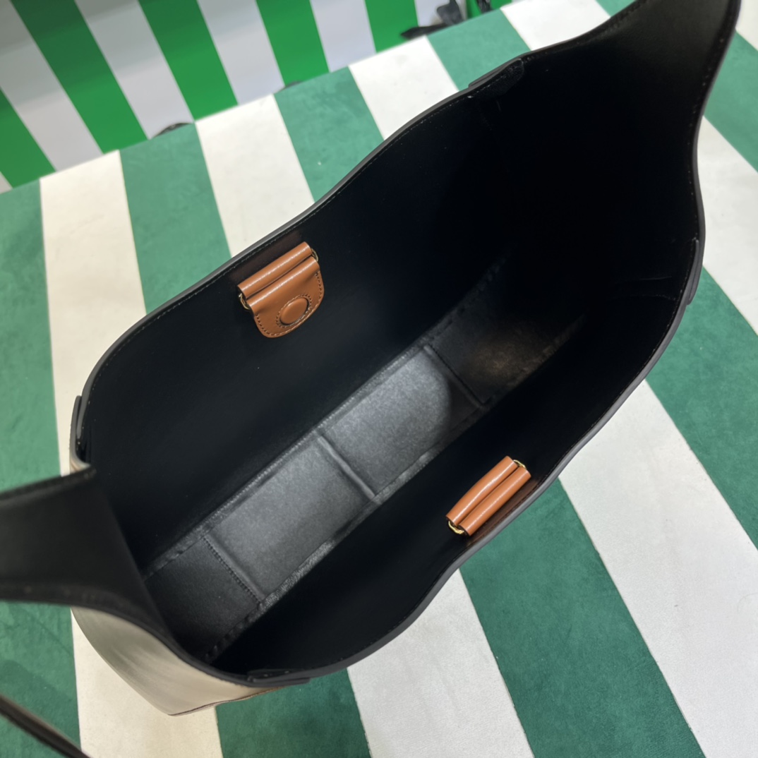 Handbags Prada 1BC181 size:17*27*5 cm - vstockx