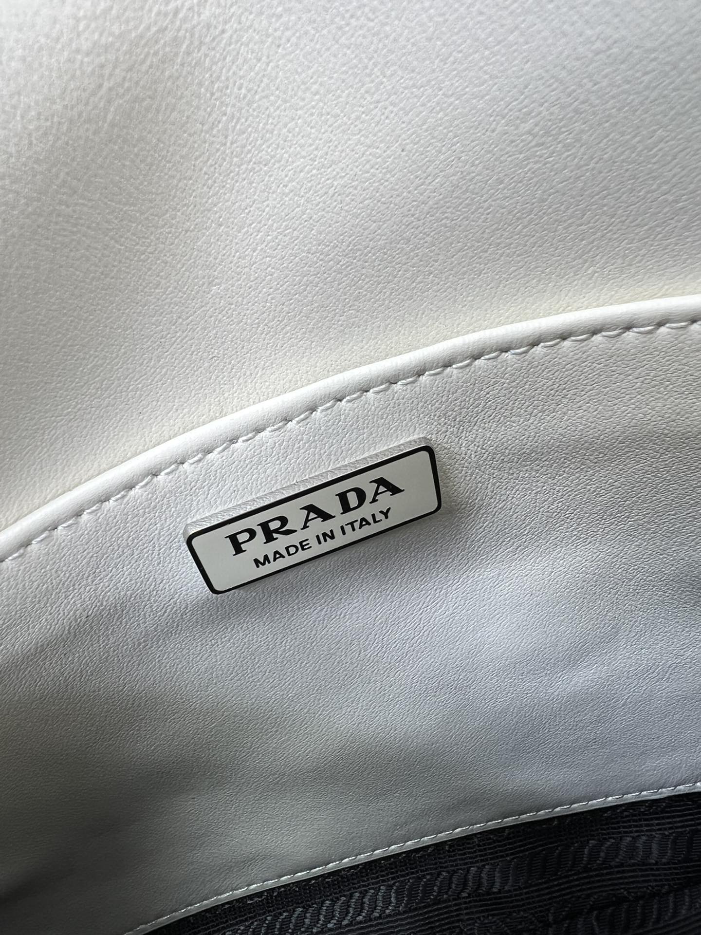 handbags prada 1BD311 Size:23*18*2.5cm - vstockx