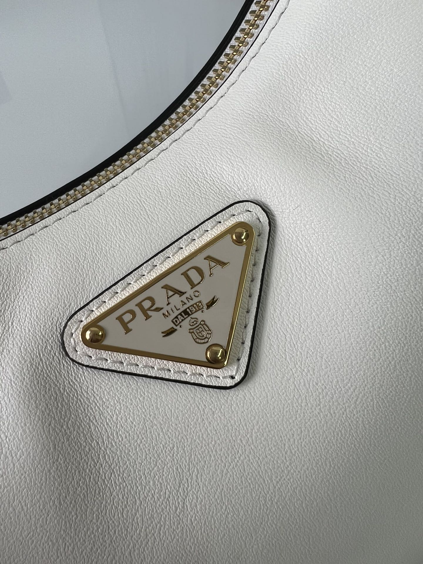 handbags prada 1BC194 22.5*18.5*6.5 - vstockx