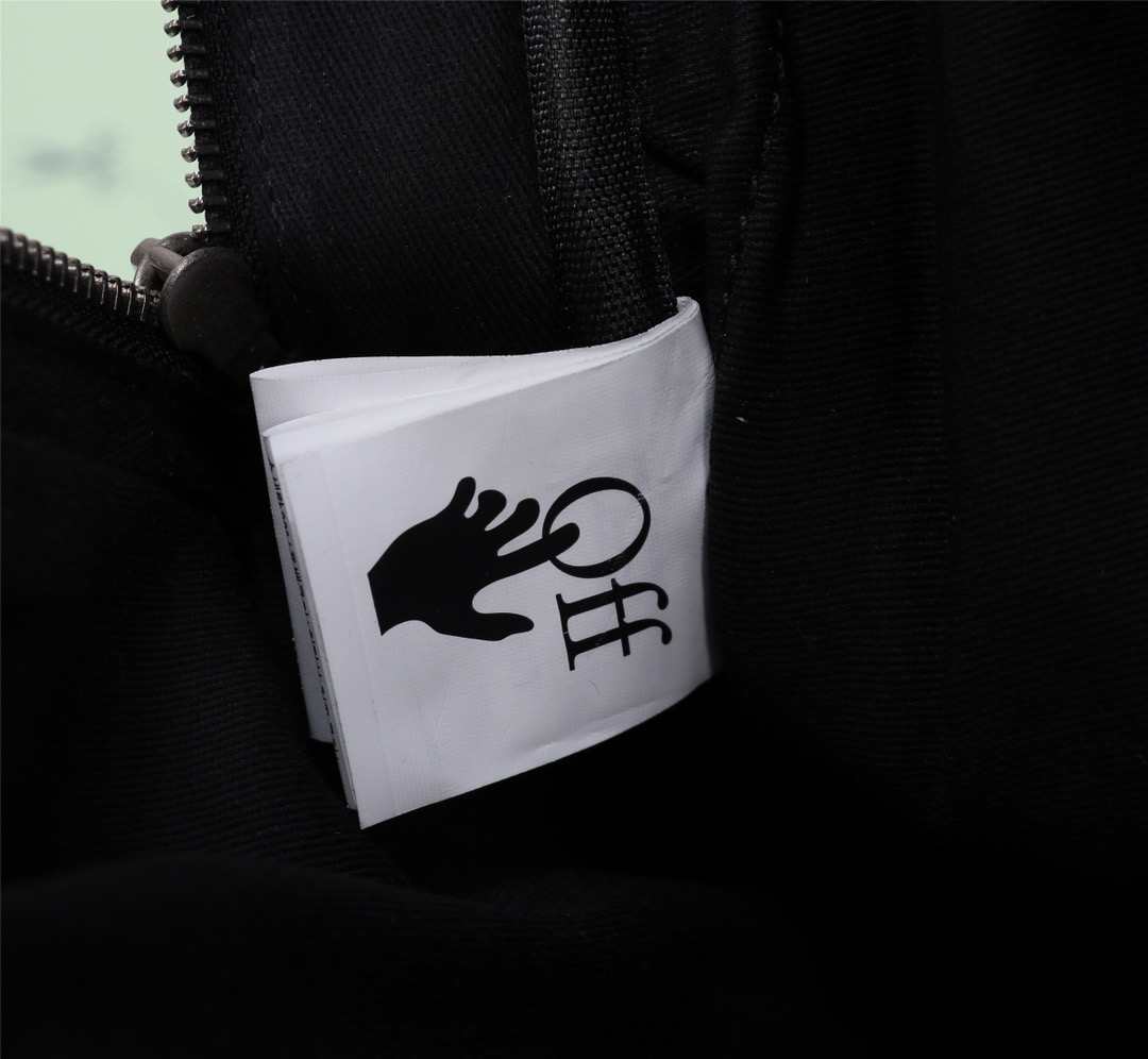 handbags OFF-White 591  6775980  size:31*40*13cm - vstockx